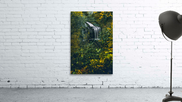 Cascade Falls Wall Preview